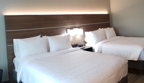 Standard Room, 2 Queen Beds