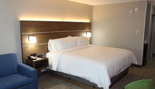 Standard Room, 1 King Bed with Sofa bed