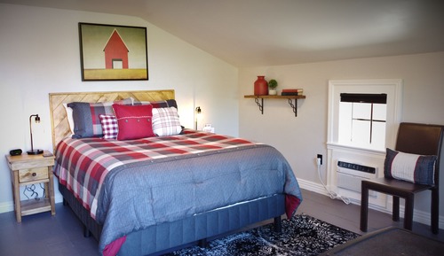 Suite 11 Red Roost
