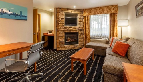Suite, 1 King Bed, Non Smoking