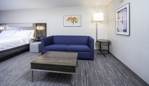 Suite, Multiple Beds