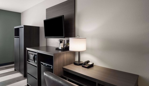 Room, 2 Queen Beds, Kitchen