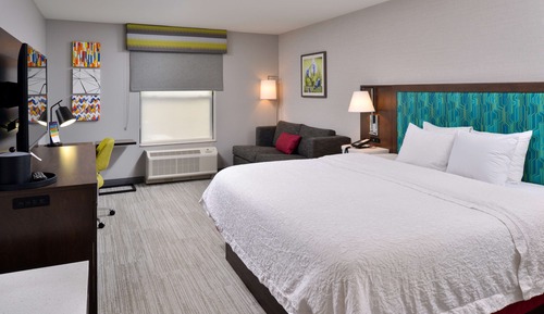 One king study sofabed non smoking