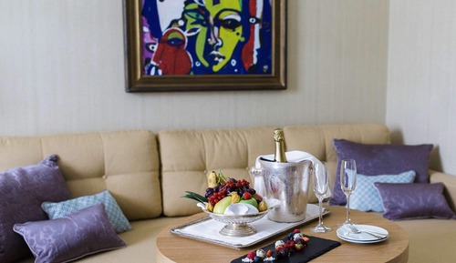 Suite (Rhine View)