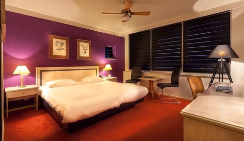 Deluxe Triple Room, Bathtub