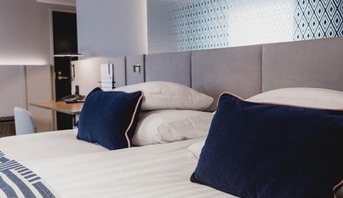 Standard Twin Room (extra bed possibility)