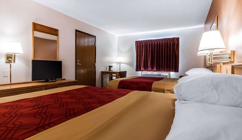 Room, 2 Queen Beds, Non Smoking