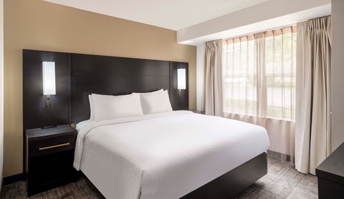 Suite, 1 Bedroom, Non Smoking (Mobility/Hearing Accessible, Tub)