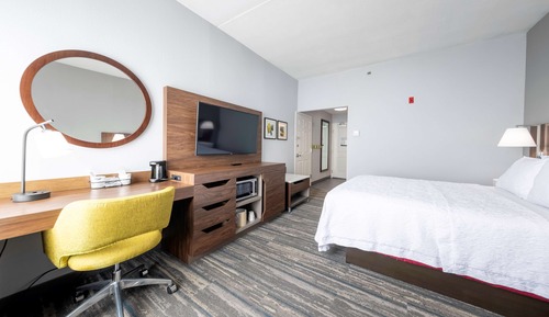 Room, 1 Queen Bed, Accessible, Non Smoking