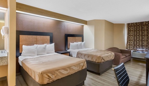 Suite, 2 Double Beds, Non Smoking