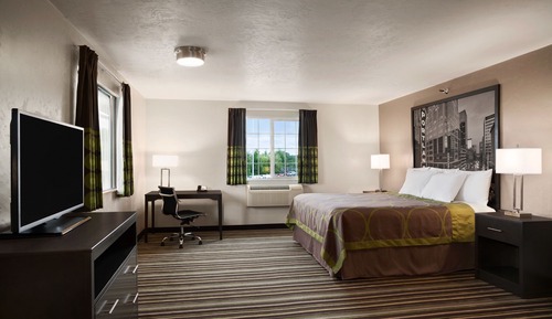 Standard Room, 1 King Bed, Non Smoking
