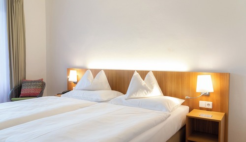 Deluxe Single Room