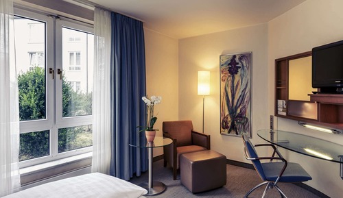 Privilege, Room, 1 King Bed