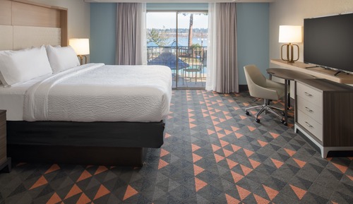 Suite, 1 Bedroom, Courtyard View