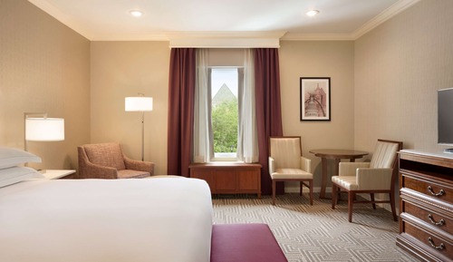 Deluxe Room, 1 King Bed