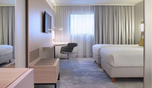Superior Room (Jangle)