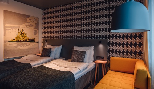 Standard Twin Room (extra bed possibility)