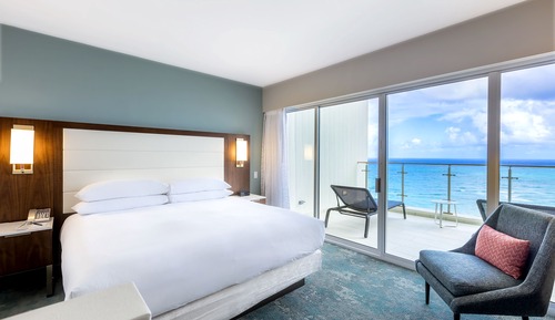 Honeymoon Suite, 1 King Bed (Wave Wing)