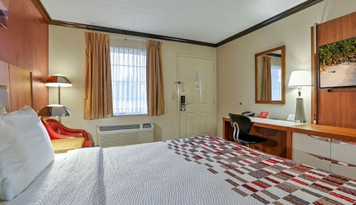 Standard Room, 1 King Bed, Non Smoking