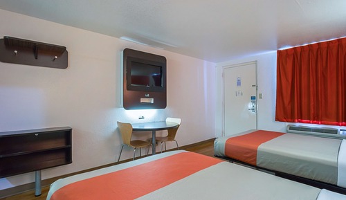 Standard Room, 2 Double Beds, Smoking