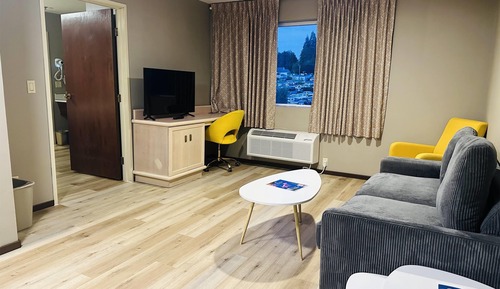 Standard Studio Suite, 2 Queen Beds, Non Smoking