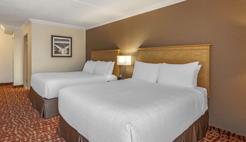 Standard Room, 2 Queen Beds, Non Smoking
