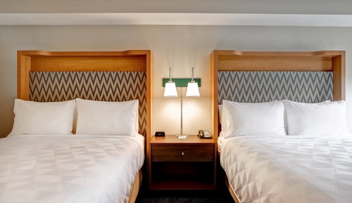 Standard Room, 2 Queen Beds