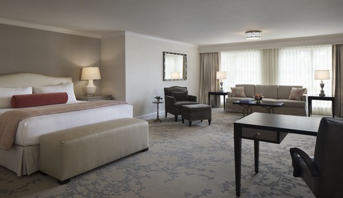 Suite, 1 King Bed (La Petite)