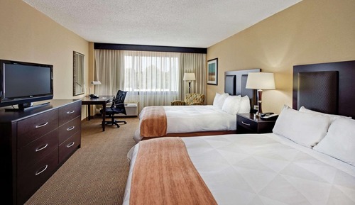 Room, 2 Queen Beds, Non Smoking