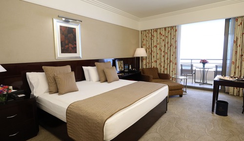Deluxe Room, 1 King Bed