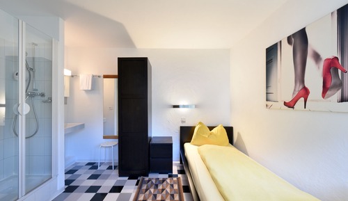 Single Room (Lodge)