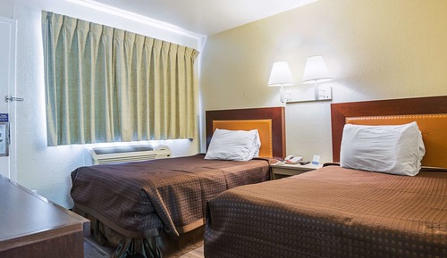 Standard Room, 2 Double Beds, Non Smoking