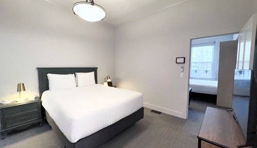 Suite, 2 Bedrooms
