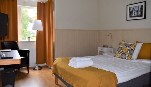 Small Double Room