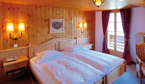 Superior Double Room with Balcony and Mountain View