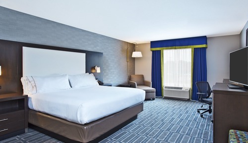 Room, 1 King Bed, Accessible (Roll-In Shower)