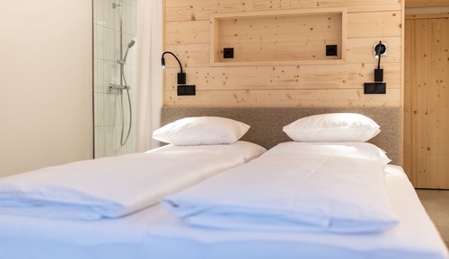 Superior Double Room (Lovely Mari)