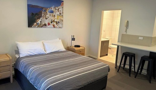 Standard Double Room (LUXURY MOTEL)
