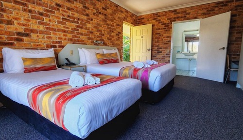Deluxe Room, Accessible