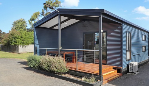 Standard Cabin