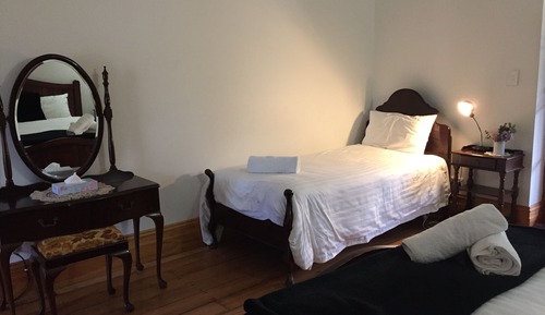 Classic Suite, Multiple Beds, Private Bathroom