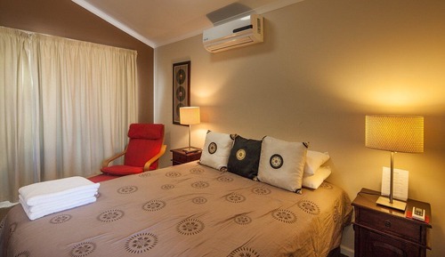 Standard Suite, 1 Bedroom, Non Smoking, Kitchenette (Ensuite Studio)