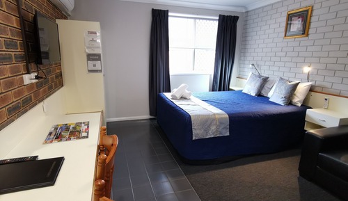 Standard Room (Std Queen  Room)