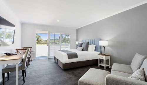 Premier Room, 1 King Bed