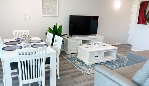 Beachfront Towers: 2 Bedroom Superior Ocean View