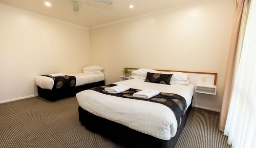 Two Bedroom Apartment (Self Contained)