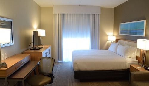 Standard Room, 1 King Bed