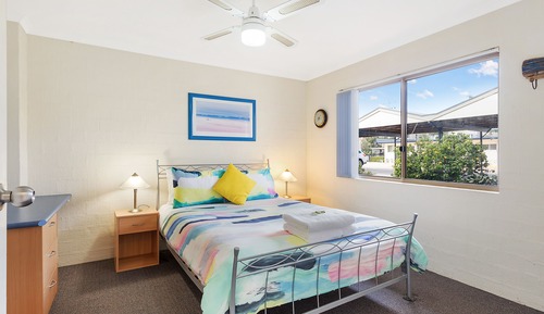 Two Bedroom Apartment with Lake View
