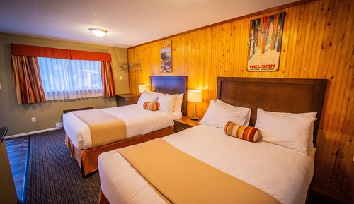 Deluxe Queen Room with Two Queen Beds