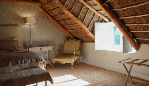 Exclusive Cottage, 1 King Bed, Garden View